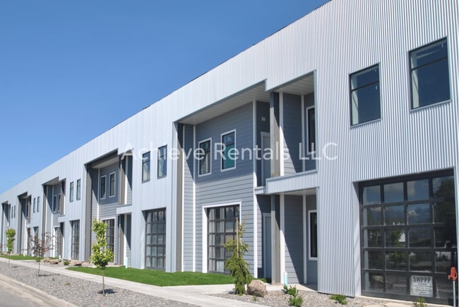 Primary Photo - Westfield Lofts - Bay 10