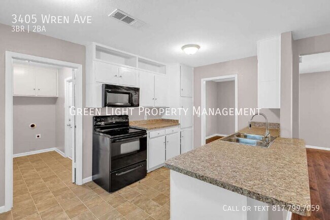 Building Photo - 3405 Wren Ave
