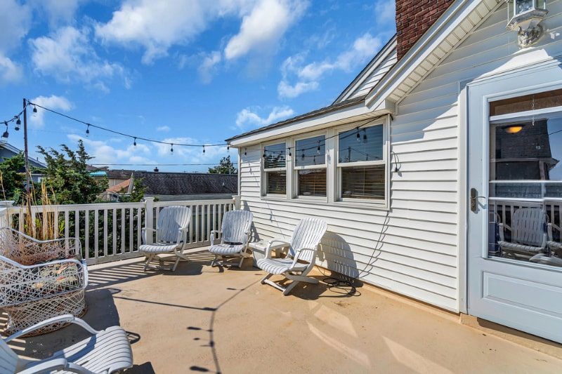 Building Photo - 108 Ocean Ave