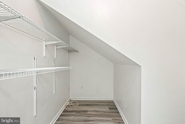 Building Photo - 1824 Cedar Cove Way