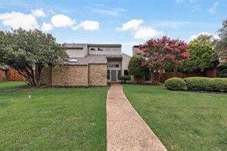 Building Photo - Spacious Plano Home with Swimming Pool!  A must see!