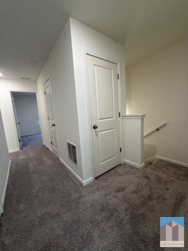 Building Photo - 3520 Condor Ct SW