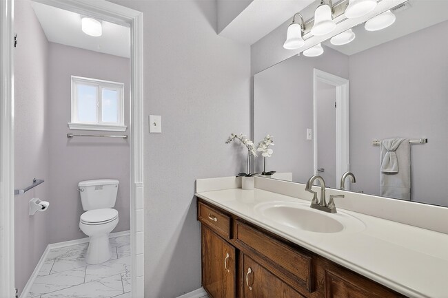 Building Photo - 2543 Ciderwood Dr