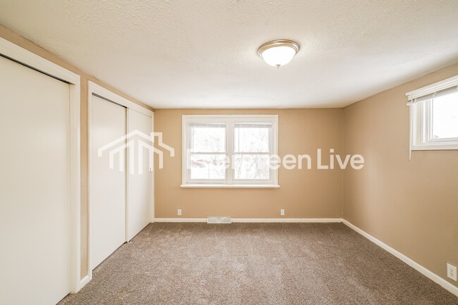 Building Photo - 5060 N 26th St