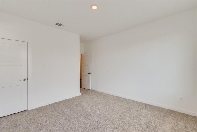 Building Photo - 22606 Ginosa Trail