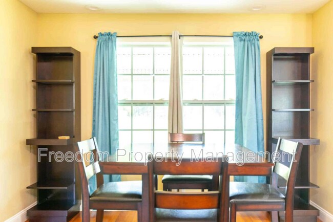 Building Photo - 1373 Darden Rd