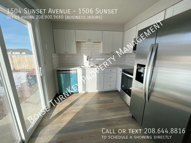 Building Photo - 1504 Sunset Ave