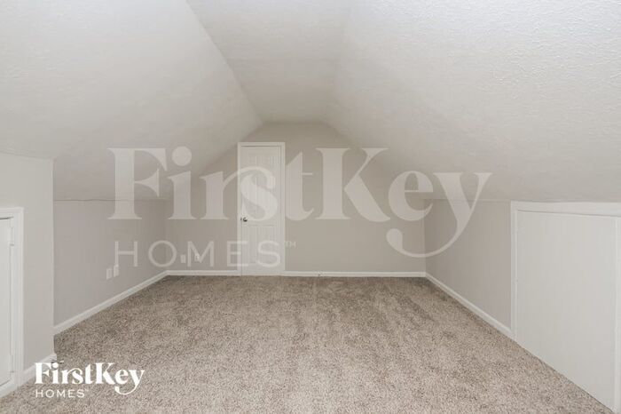 Building Photo - 35 Lauck Ln