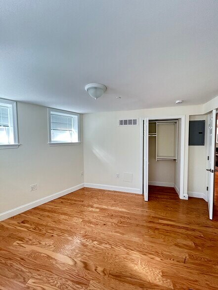 Building Photo - 1 Langdon Sq