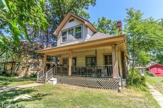 Building Photo - 1020 Leavenworth St