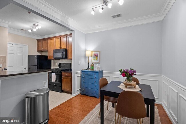 Building Photo - 508 Sunset View Terrace SE