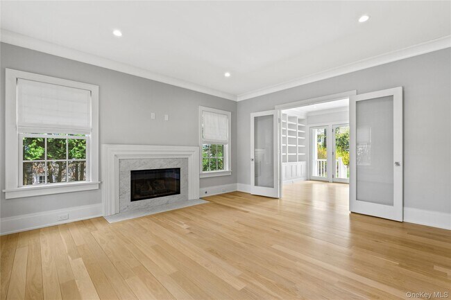 Building Photo - 25 Hunt Pl