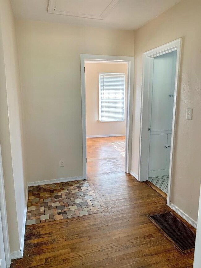 Building Photo - 2 bedroom in Valdosta GA 31602