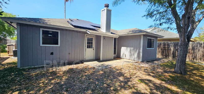 Building Photo - 6106 Angus Dr