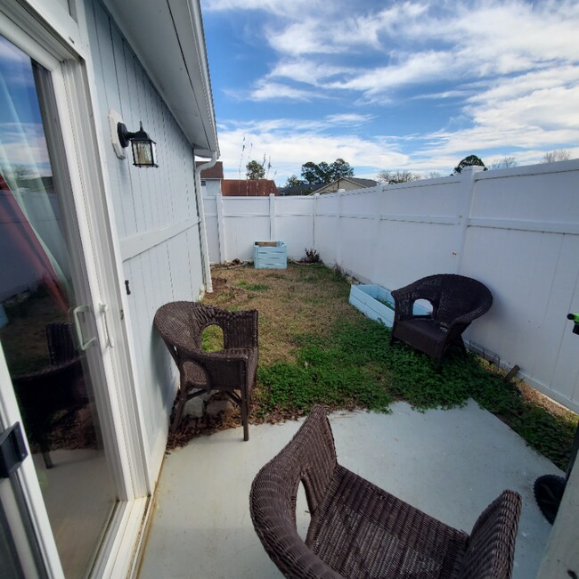 Building Photo - 1421 Turkey Ridge Rd