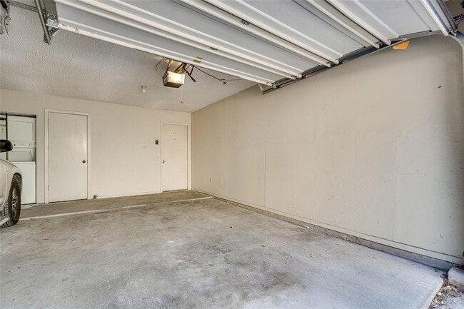 Building Photo - 2612 San Pedro St