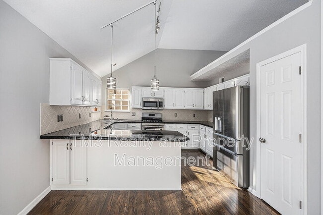 Building Photo - 16755 W 156th Terrace