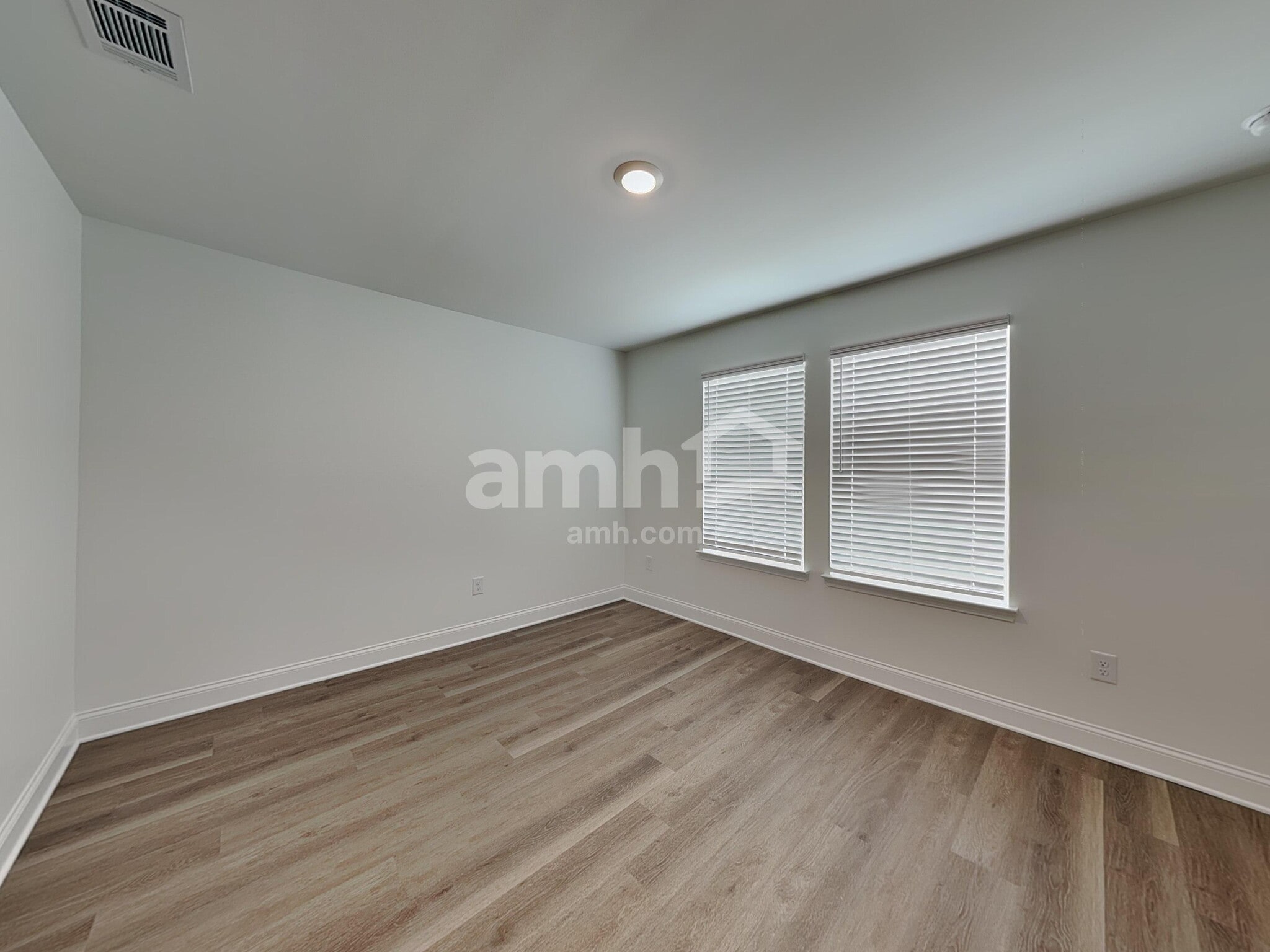 Building Photo - 511 Hickory Pointe Rd