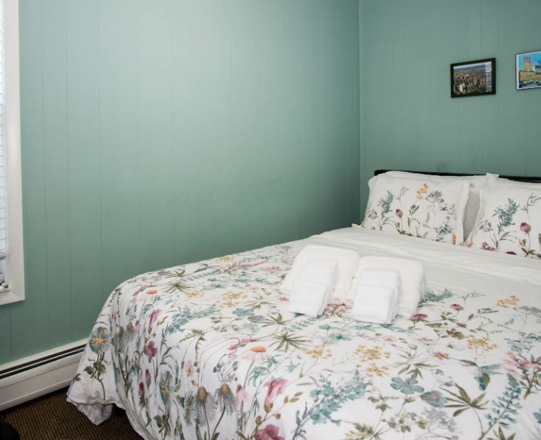 Building Photo - 42 Everett St