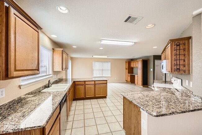 Building Photo - 9149 St Kitts Rd