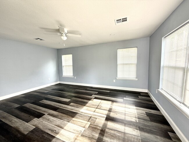 Building Photo - 1222 Hargrove St