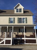 Building Photo - 24 Burrell St