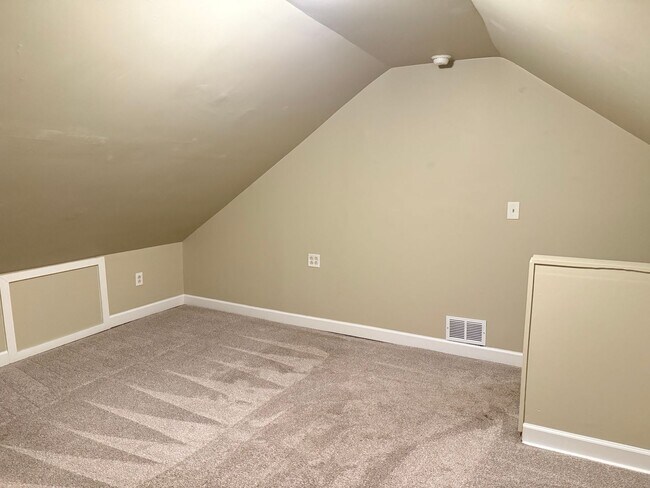 Building Photo - Beautiful 3 Bedroom 2 bathroom Home in Ephrata!