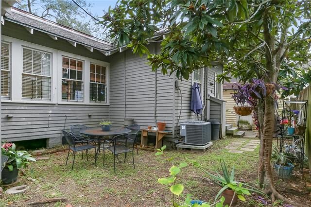 Building Photo - 2536 State St