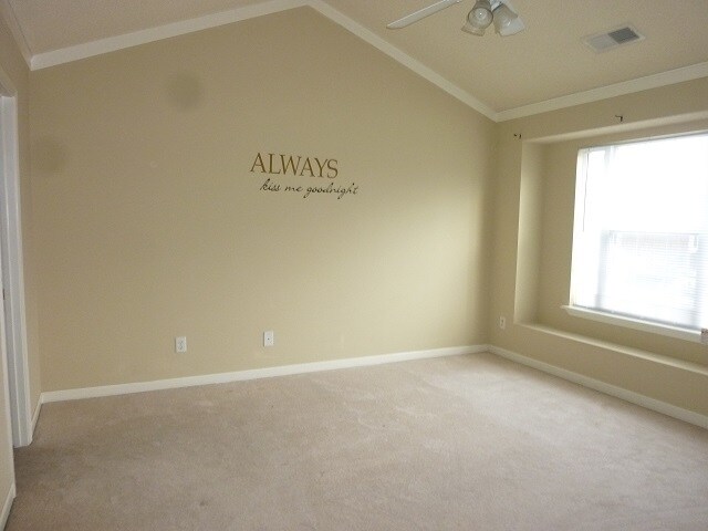 Building Photo - 1418 Walnut Hill Dr