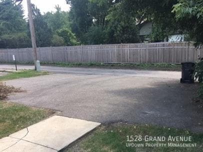 Building Photo - 1528 Grand Ave