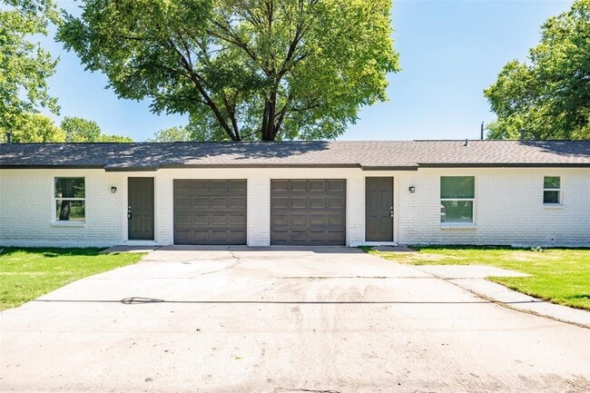 Primary Photo - 1008 Wilks Ave