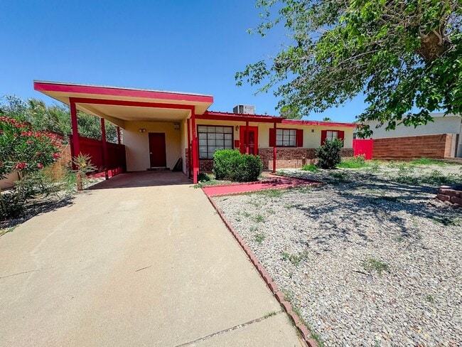 Primary Photo - 2311 Rolland Ave