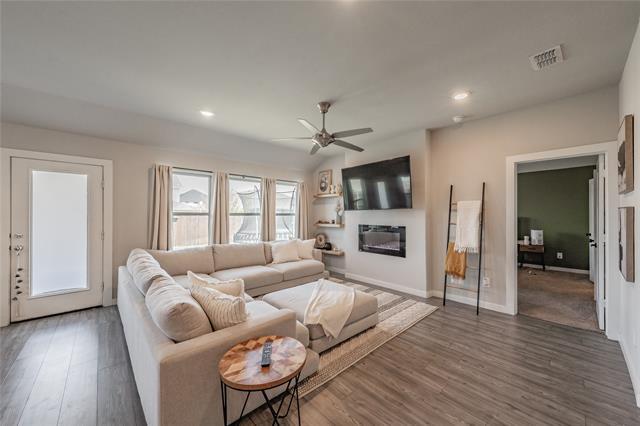 Building Photo - 10537 Big Lagoon Dr