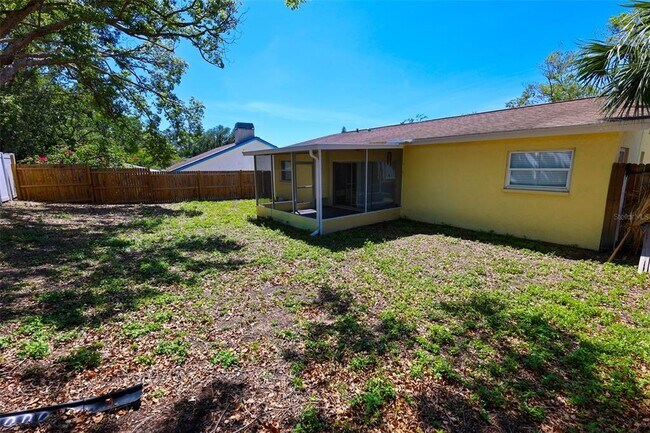 Building Photo - 220 Talley Dr