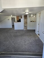 Building Photo - 2720 Cheyenne Ave