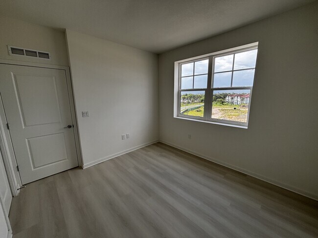 Building Photo - 5563 Millenia Blvd