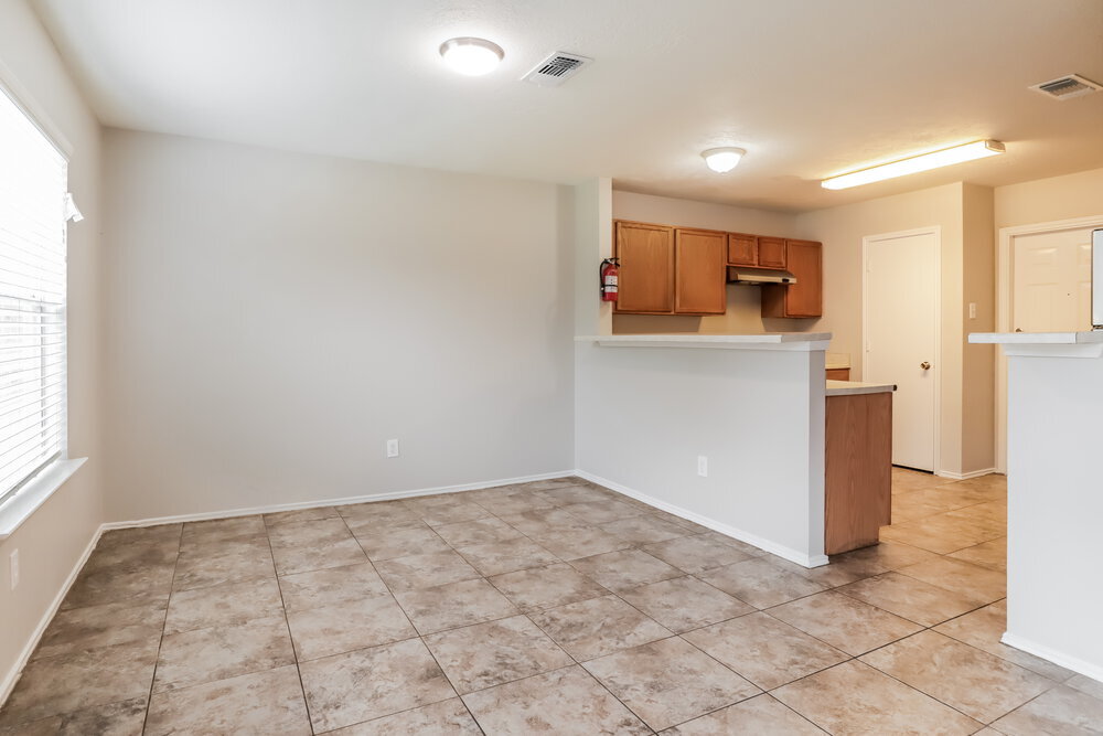 Building Photo - 6511 McCharen Ct