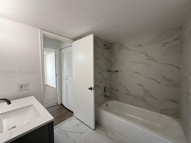 Building Photo - 12166 St.Andrews Pl