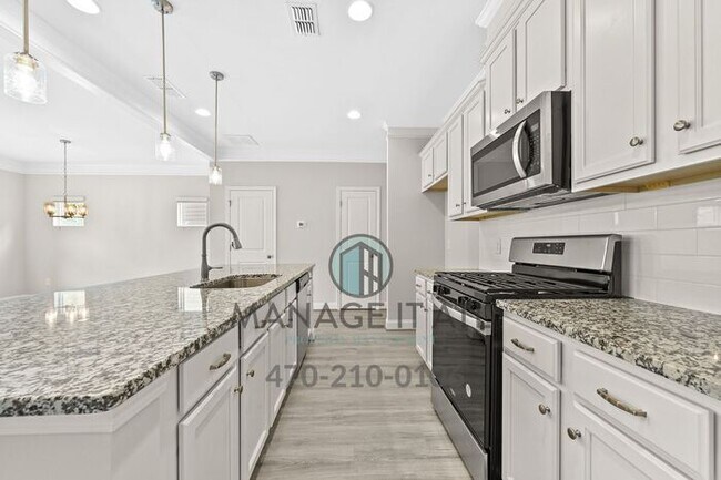 Building Photo - Brand new 4 bedroom house in Hoschton! Mill Creek Schools!