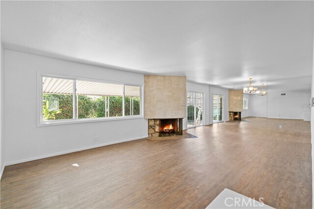 Building Photo - 1422 N Harwood St