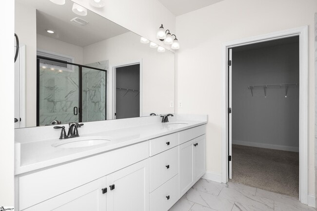 Building Photo - 22 Daybreak Pl