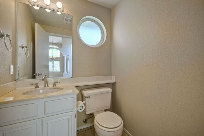 Building Photo - 3Bed/2Bath in Rancho Del Oro~ Ave Sevilla