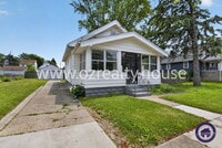 Building Photo - 614 Woodstock Ave