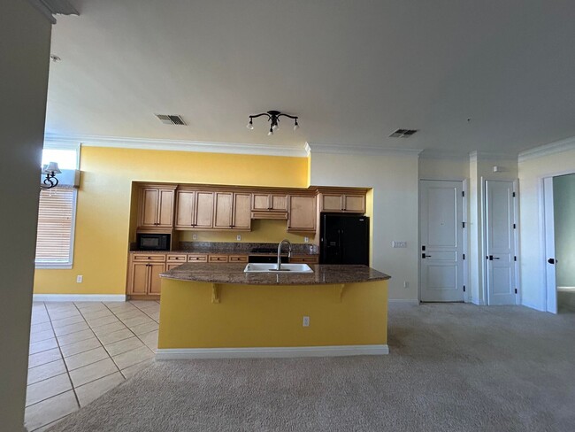 Building Photo - 1 bedroom in Lake Las Vegas