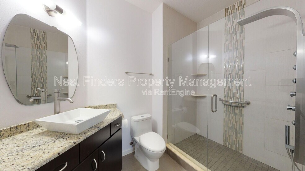 Building Photo - 7990 Baymeadows Rd E