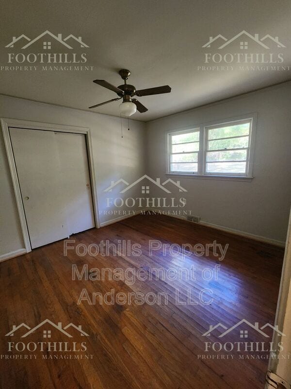 Building Photo - 414-416 Jeb Stuart Ave
