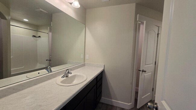 Building Photo - 3964 Hardman Way