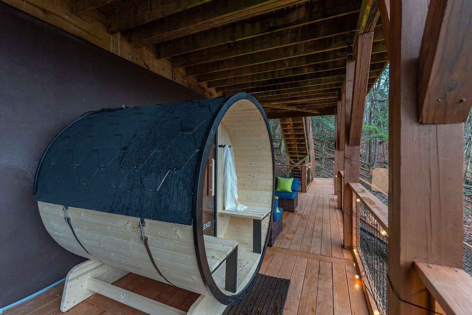 Building Photo - 16 Skyview Ct