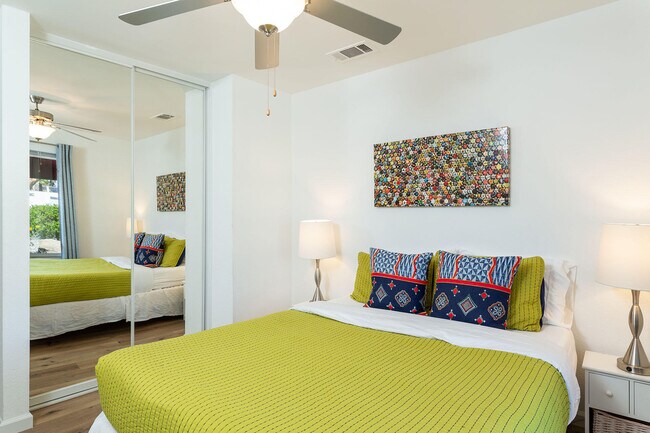 Building Photo - 3085 E Via Escuela