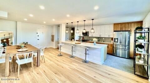 Building Photo - 122 Bodman Pl